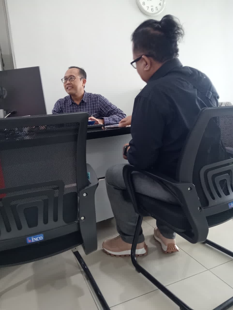 Pengacara Garda Depan Hadapi Pemblokiran Rekening Bermasalah