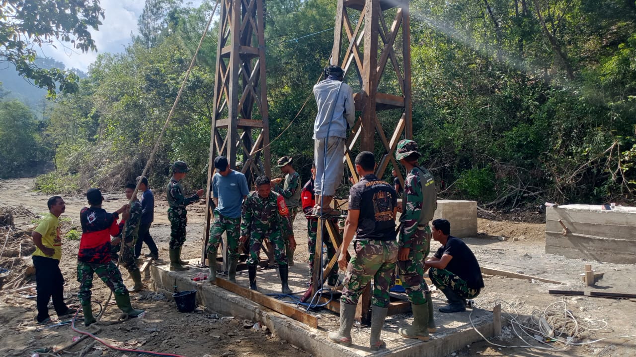 TNI AD Lanjutkan Progres Jembatan Penghubung Desa di Kecamatan Linge Aceh Tengah