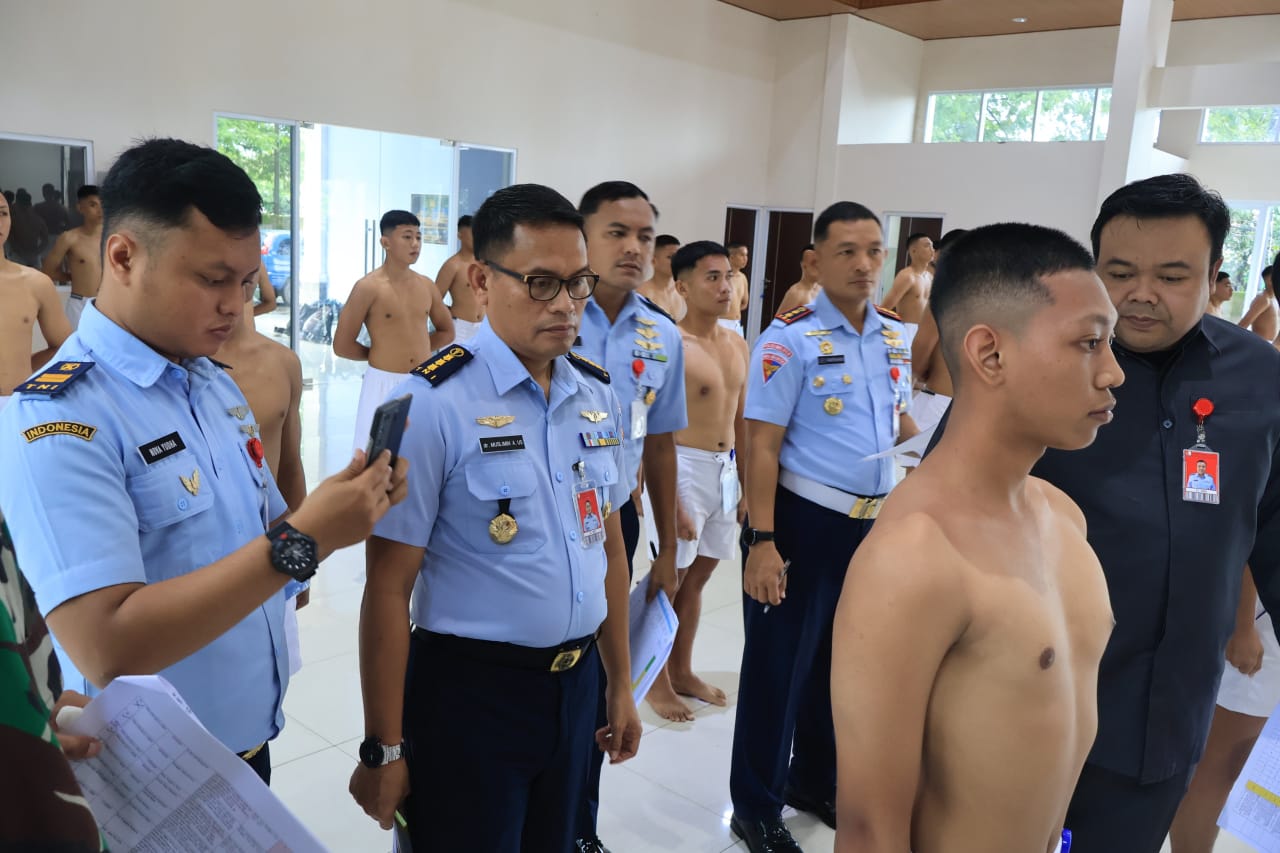 Casis Bintara PK TNI AU A-57 Lanud Sultan Hasanuddin Jalani Sidang Pantukhirda