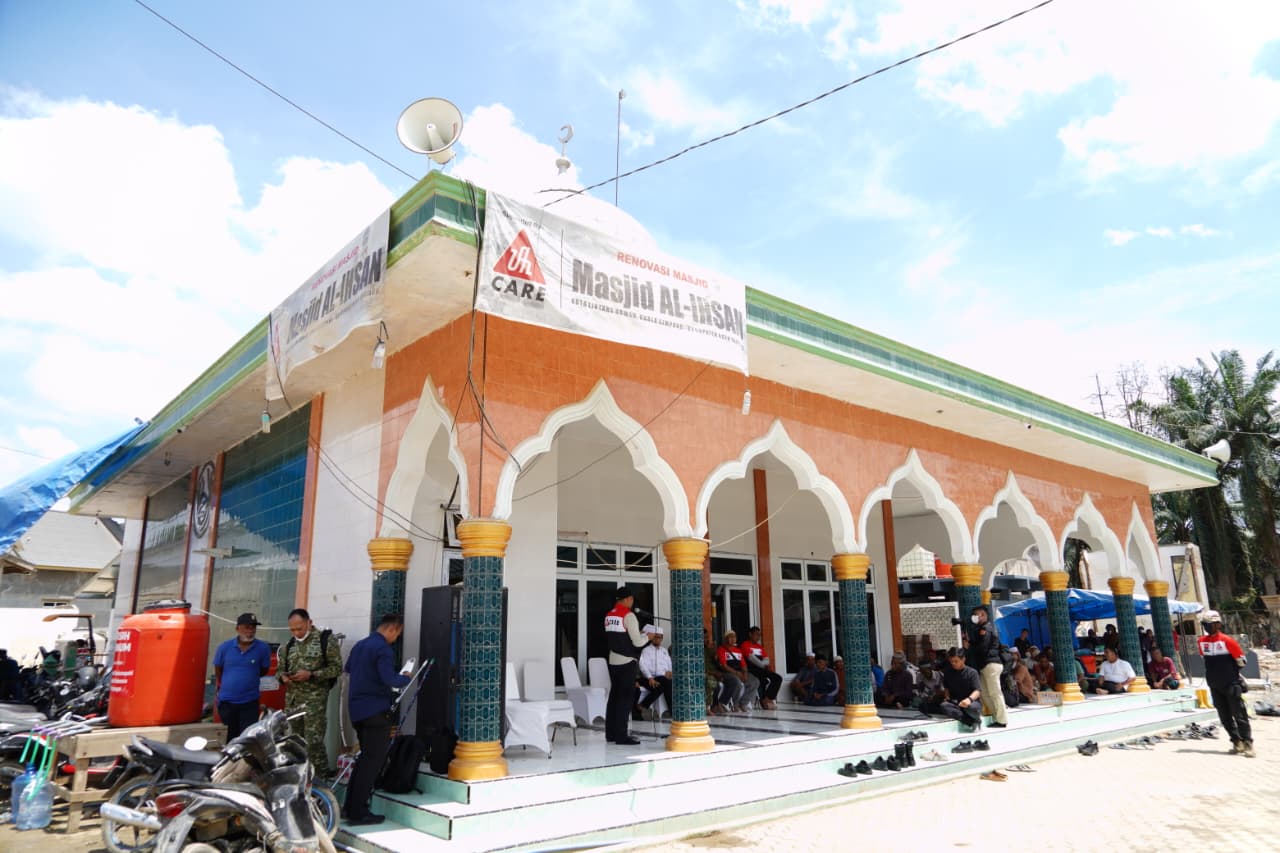 Wujud Solidaritas Kebangsaan, TNI Bersama UAH Care Bangun Harapan Pasca Bencana Aceh Wujud Solidaritas Kebangsaan, TNI Bersama UAH Care Bangun Harapan Pasca Bencana Aceh