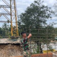 TNI AD Bangun Jembatan Gantung di Bonjol Pasaman, Percepat Pemulihan Akses Warga Pascabencana