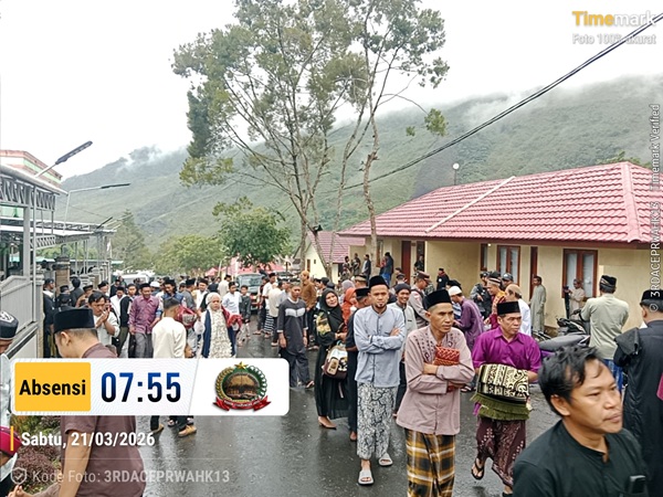 Kodim 1714/Puncak Jaya Ibadah Sholat Idul Fitri 1447 H / 2026 M di Masjid AL- Mujahidin Mulia Kab. Puncak Jaya Kodim 1714/Puncak Jaya Ibadah Sholat Idul Fitri 1447 H / 2026 M di Masjid AL- Mujahidin Mulia Kab. Puncak Jaya