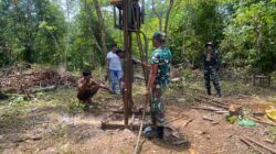 Personel TMMD Lanjutkan Pengeboran Sumur Bor di Desa Maba