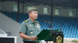 Perkuat Disiplin dan Soliditas Akmil Gelar Upacara Bendera dan Latihan Defile