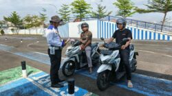 Polantas Menyapa Satlantas Polres Tuban: Layanan SIM, Edukasi Lalu Lintas, dan Serap Aspirasi Warga