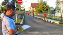 Di Balik Keringat dan Tekad, Personel Lanud Sjamsudin Noor Jalani Tes Kesamaptaan Demi Kenaikan Pangkat