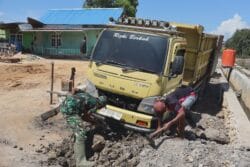 ANTUSIASME WARGA DUKUNG TMMD KE-128 KODIM 0908/BONTANG