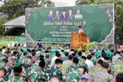 Wapang TNI Dampingi Menhan RI Shalat Idul Adha Bersama Prajurit dan Masyarakat di Papua Barat