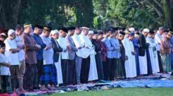Idul Adha Penuh Makna di Lanud Sultan Hasanuddin, Ribuan Warga Ikuti Sholat Id dan Berbagi Kebahagiaan Melalui Kurban