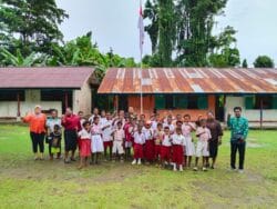 Bentengi Generasi Muda dari Bahaya Narkoba, Satgas TMMD ke-128 Kodim 1801/Manokwari Berikan Penyuluhan di SD Inpres 62 Asai