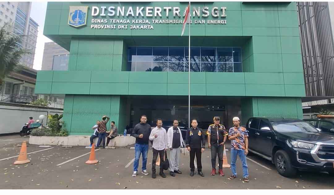 Perusahaan Disebut Tutup, Eks Security Klinik Apollo Tetap Tagih Pesangon Perusahaan Disebut Tutup, Eks Security Klinik Apollo Tetap Tagih Pesangon