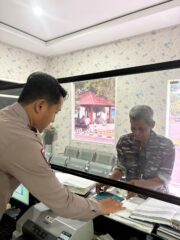 Suasana Pagi Tuban Berubah, Polantas Tuban Buka Diskusi SIM dan BPKB