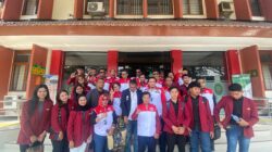 POLISI DIDUGA CEKIK ADEK IPAR HINGGA TEWAS, SIDANG PERDANA DIWARNAl KERIBUTAN