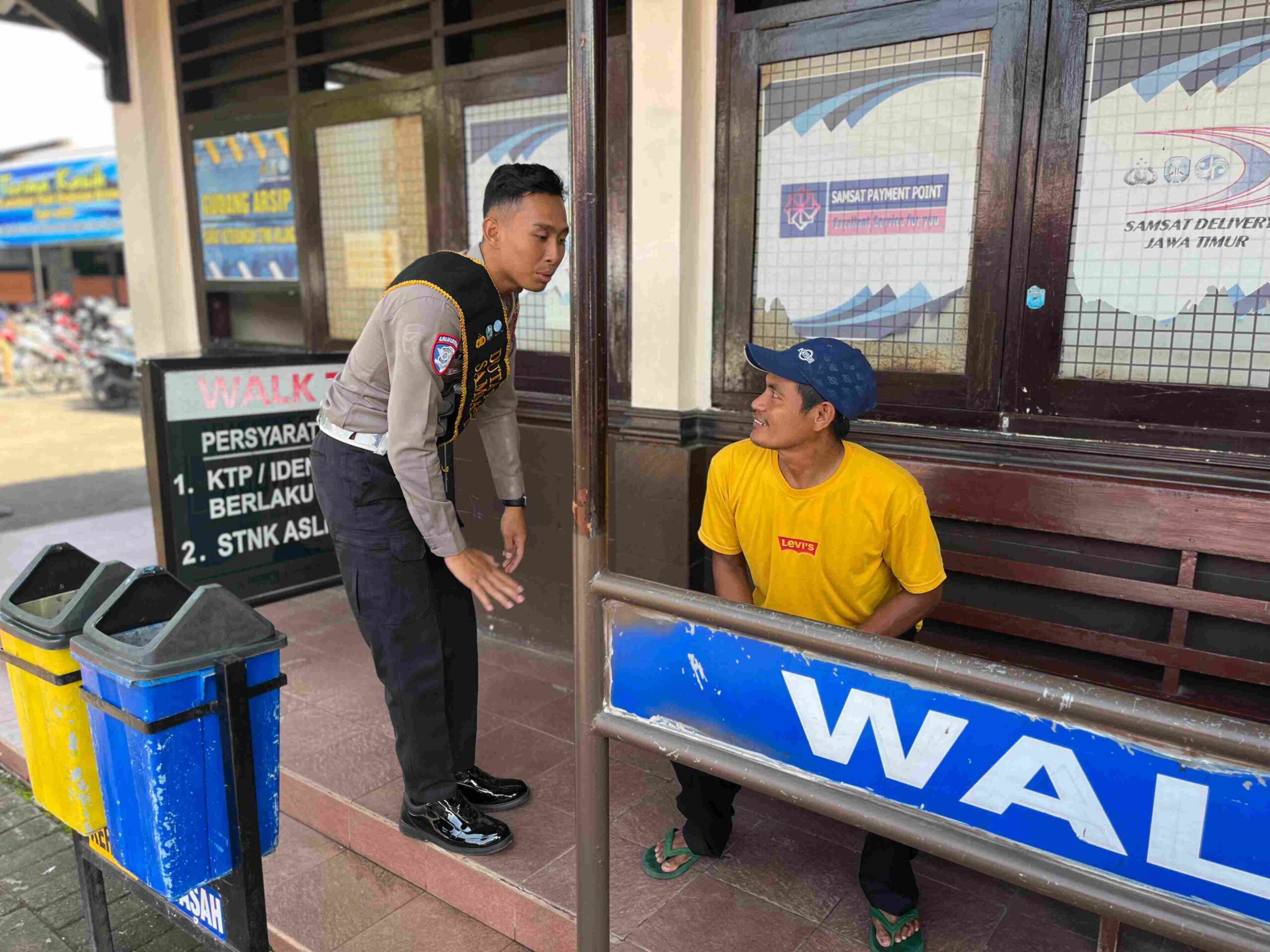 Polantas Tuban Menyapa Kembali Ramai, Warga Curhat Soal STNK dan BPKB