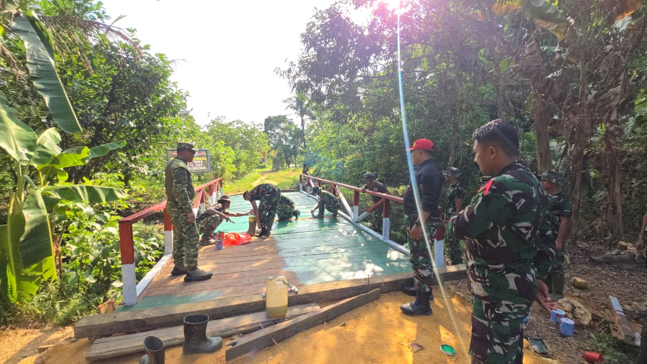 Yakinkan TMMD Ke 128 Berjalan Lancar, Dandim 0908/Bontang Cek Progres Pembuatan Jembatan