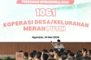 Panglima TNI Dampingi Presiden RI Resmikan 1.061 KDKMP di Jawa Timur