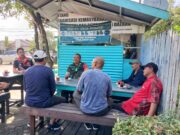 Peduli Keamanan Di wilayah, Babinsa Melalui Komsos Ajak Warga Kompak Jaga Kamtibmas