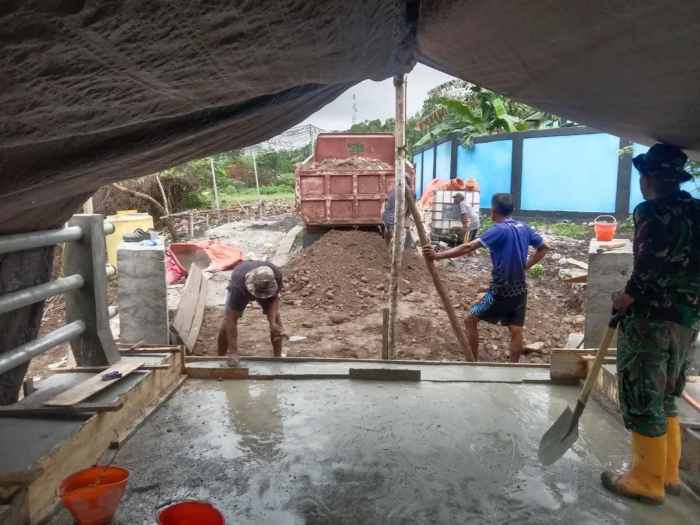 Pembangunan Jembatan Garuda Capai 91 Persen, Kodim 1505/Tidore Bersama Warga Laksanakan Penimbunan dan Finishing