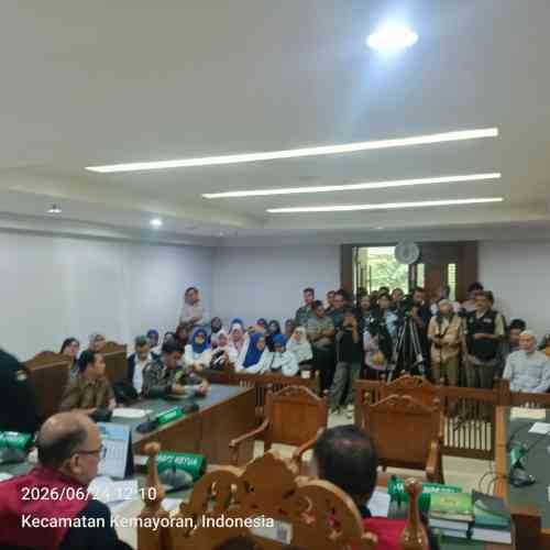Sidang Perdata Ijazah Jokowi Memanas di Awal, Hakim Fokus Uji Legal Standing Penggugat dan Tergugat Sidang Perdata Ijazah Jokowi Memanas di Awal, Hakim Fokus Uji Legal Standing Penggugat dan Tergugat