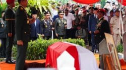 Panglima TNI Hadiri Upacara Pemakaman Jenderal TNI (Purn) Ryamizard Ryacudu