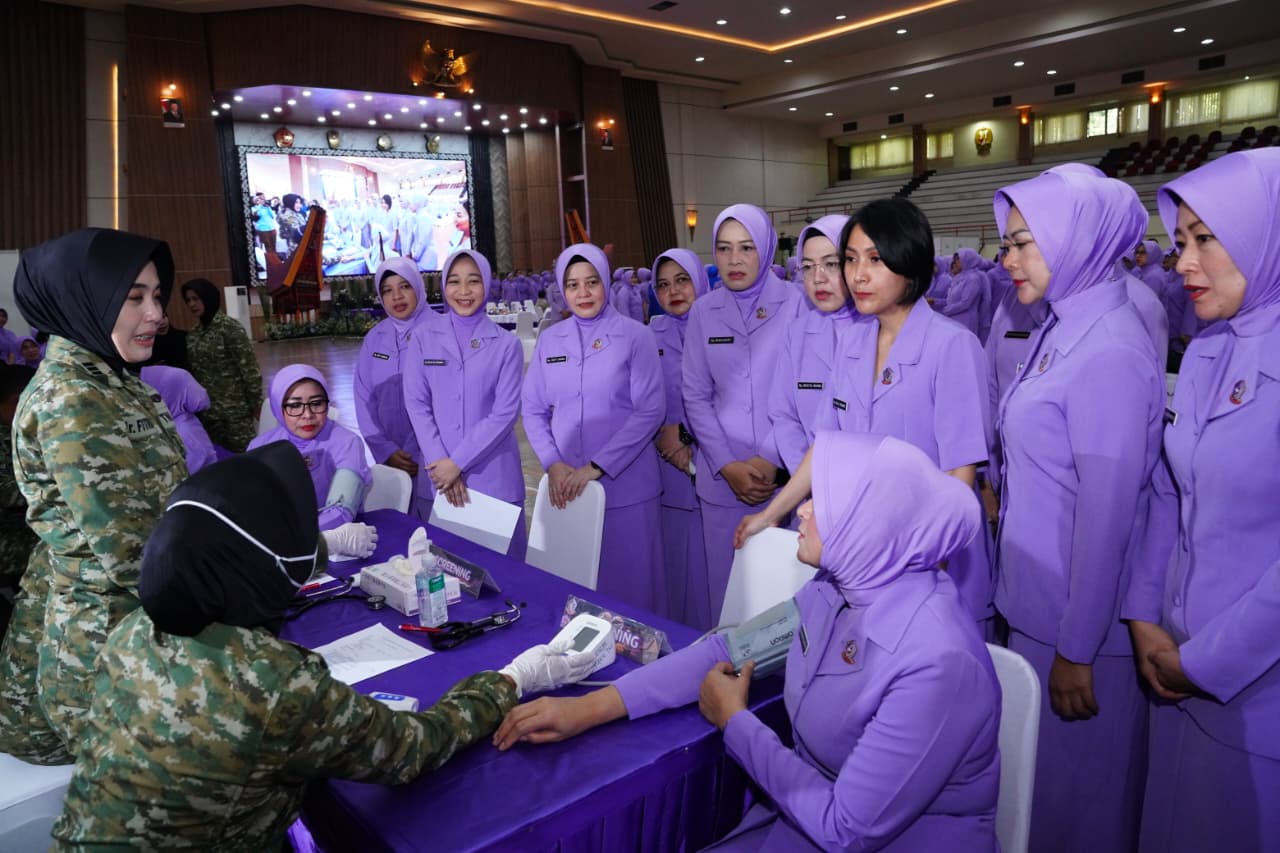 IKKT Pragati Wira Anggini Pecahkan Rekor MURI Vaksinasi Campak Dewasa Terbanyak IKKT Pragati Wira Anggini Pecahkan Rekor MURI Vaksinasi Campak Dewasa Terbanyak
