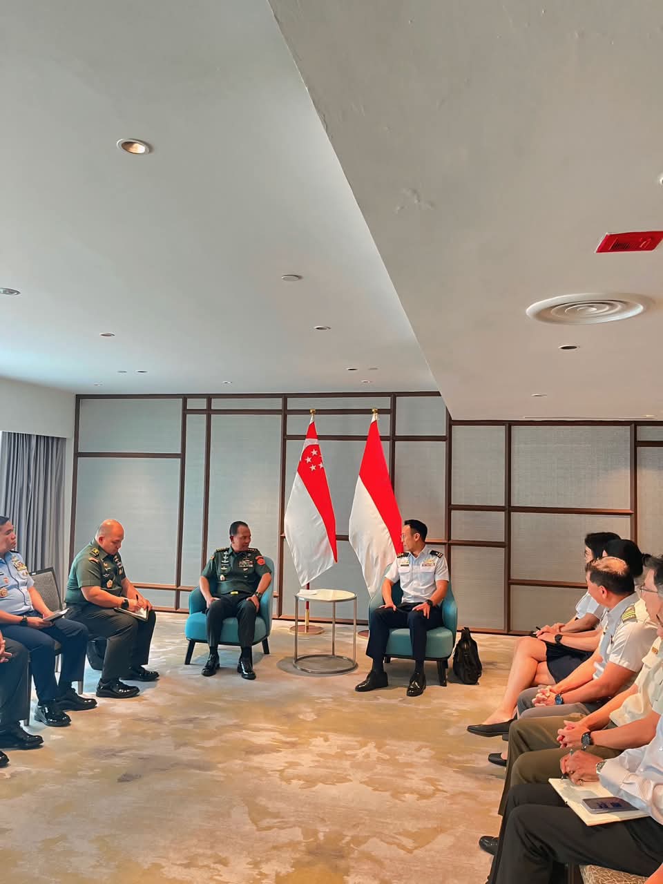 Kasum TNI Pimpin Delegasi Indonesia Pada Sidang Ke-22 TNI-SAF Annual Staff Meeting (TSASM) 2026 di Singapura Kasum TNI Pimpin Delegasi Indonesia Pada Sidang Ke-22 TNI-SAF Annual Staff Meeting (TSASM) 2026 di Singapura