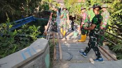 Permudah Akses Masyarakat, Satgas TMMD 129 Bojonegoro Bangun Jembatan Dusun Mundu