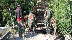 Kemanunggalan TNI-Rakyat: Satgas TMMD 129 Bojonegoro Kebut Perbaikan Jembatan Kesongo