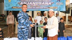 Berbagi Kasih dan Kepedulian di Hari Bakti Ke-79 TNI AU, Lanud Sjamsudin Noor Hadirkan Senyum untuk Anak Yatim dan Purnawirawan