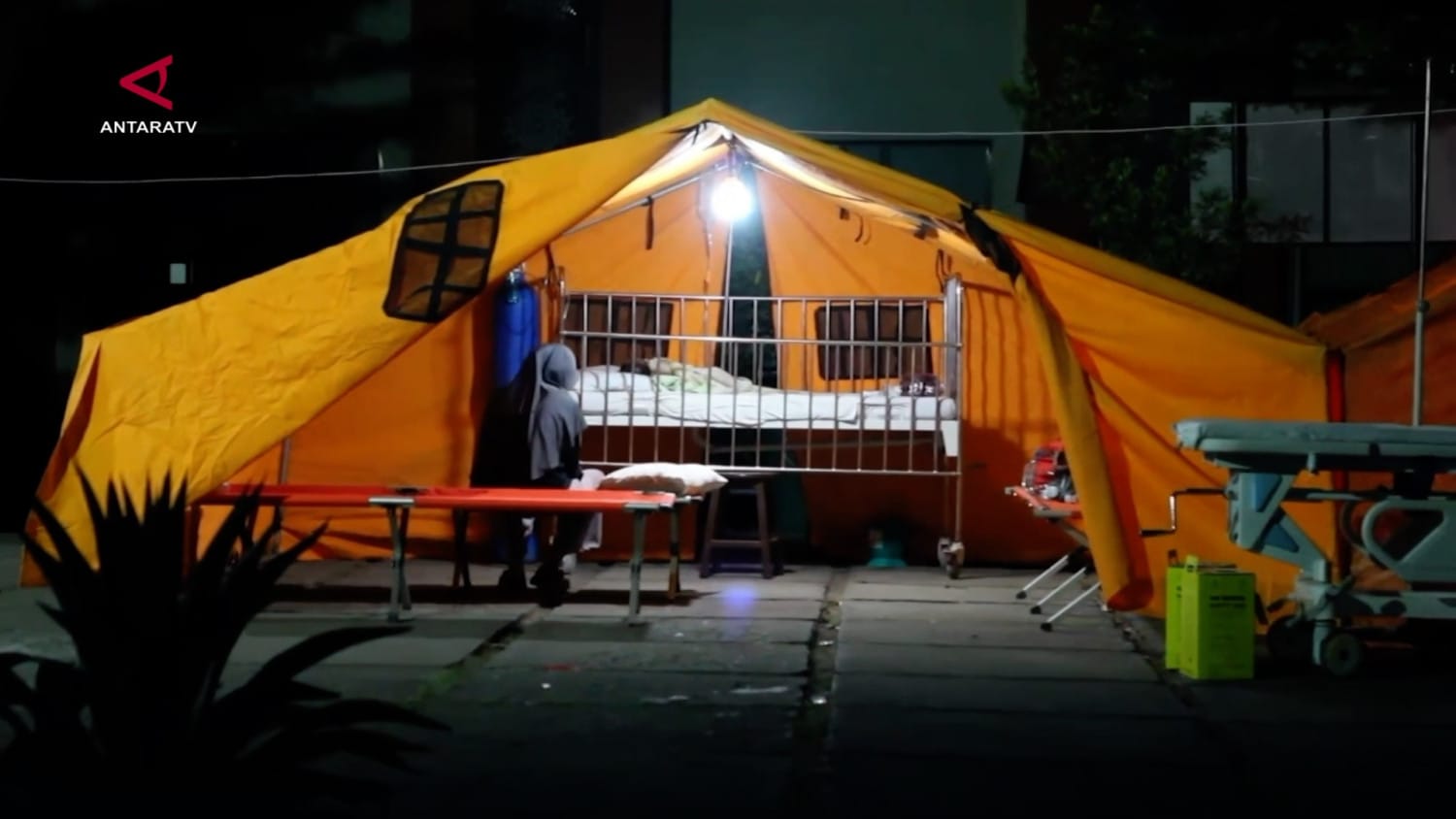 Verifikasi Kerusakan Rumah Terdampak Gempa di NTT oleh BNPB Verifikasi Kerusakan Rumah Terdampak Gempa di NTT oleh BNPB