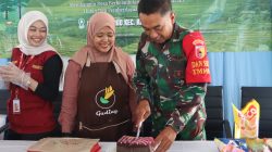 Sinergitas Satgas TMMD 129 Bojonegoro dan Mahasiswa KKN-TK Unigoro Dongkrak Ekonomi Desa Kesongo
