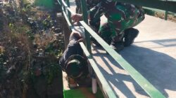 Menyambung Asa di Atas Sungai: Satgas TMMD 129 Bojonegoro dan Warga Wujudkan Jembatan Brang Etan