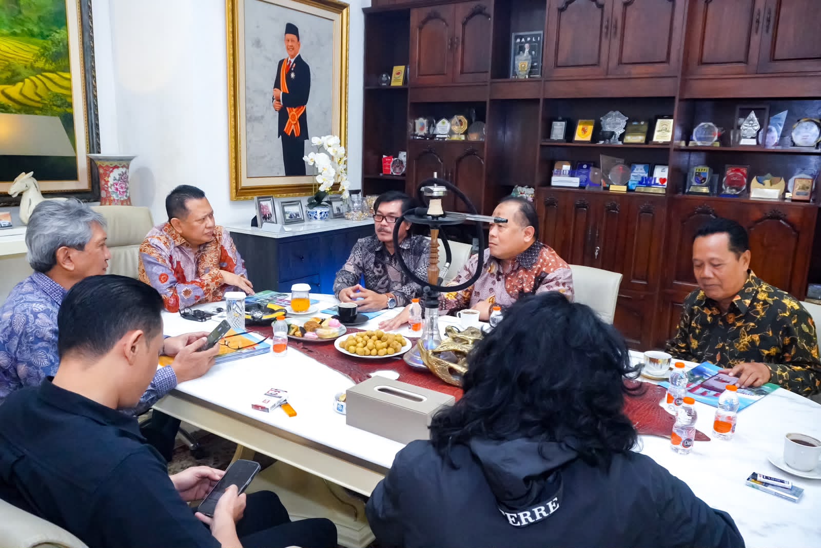 Terima Rektor Universitas Perwira Purbalingga, Bamsoet Dorong Kampus Selaraskan Pendidikan dengan Kebutuhan Dunia Kerja Terima Rektor Universitas Perwira Purbalingga, Bamsoet Dorong Kampus Selaraskan Pendidikan dengan Kebutuhan Dunia Kerja