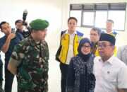 Dandim Bojonegoro Dampingi Menko PMK Hadiri Harlah dan Peresmian Gedung Baru SMPN 1 Padangan