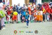 HUT RI ke-81 Dirayakan Meriah, 550 Peserta Ikuti Lomba Kerupuk di Curug