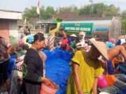 Peduli, Kodim 0813 Bojonegoro Pasok 8000 Liter Air Bersih ke Warga Desa Tlogohaji