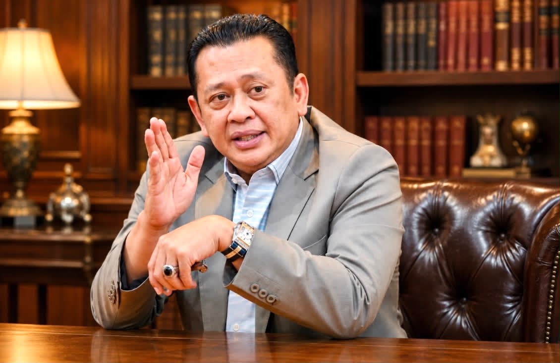 Catatan Politik Bamsoet; Kesejahteraan dan Pembaruan Kompetensi Guru, Tantangan Riel Dunia Pendidikan Catatan Politik Bamsoet; Kesejahteraan dan Pembaruan Kompetensi Guru, Tantangan Riel Dunia Pendidikan