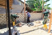 Satgas TMMD ke-129 Kodim 1505/Tidore Bangun Rumah Layak Huni untuk Warga Kurang Mampu di Wasile Tengah