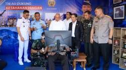 Terbang Dengan F-16, Gubernur Kalsel dan Forkopimda Rasakan Sensasi Dunia Tempur di Angkasa, Ramaikan Stand Lanud Sjamsudin Noor Kalsel Expo 2026