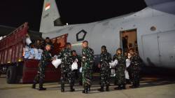 TNI Kirim 27 Ton Bantuan untuk Korban Gempa NTT