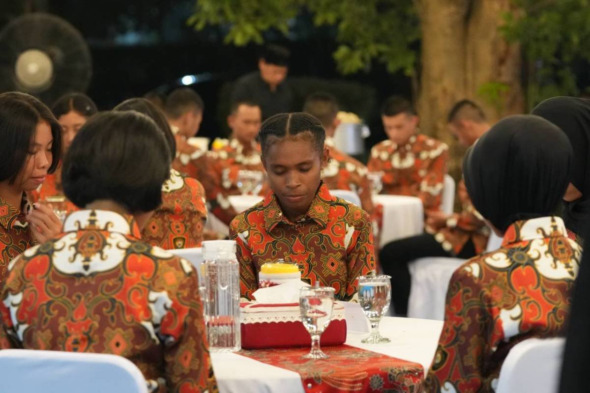 Panglima TNI Terima Kunjungan Silaturahmi 76 Paskibraka 2026 Panglima TNI Terima Kunjungan Silaturahmi 76 Paskibraka 2026