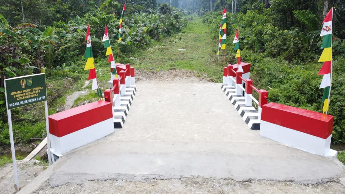 Program Jembatan Garuda, Kodim 1710/Mimika Bangun Akses dan Konektivitas di Kampung Kaugapu Program Jembatan Garuda, Kodim 1710/Mimika Bangun Akses dan Konektivitas di Kampung Kaugapu
