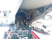 Hari Kedua Belas Penanganan Gempa NTT, TNI Kirim 925,638 Ton Bantuan