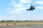 Pemadaman dan Pembasahan Lahan Gambut Diperkuat, Satgas Darat Lanud Sjamsudin Noor Berjibaku di Tengah Asap Tekan Dampak Karhutla di Kalsel