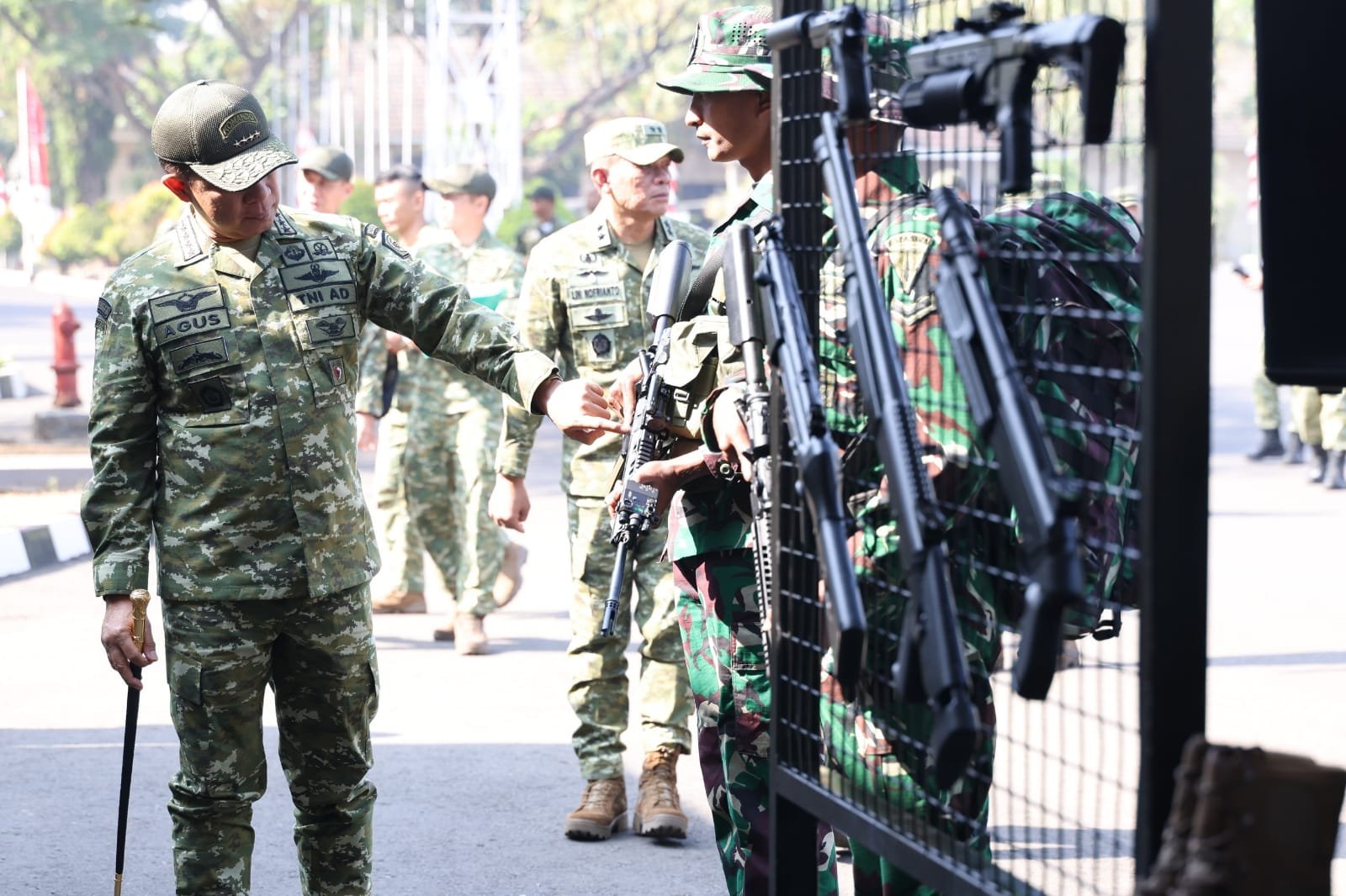 Panglima TNI Tinjau Kesiapan Prajurit dalam Complex Warfare Course di Batujajar