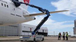 Inovasi Robot untuk Pembersihan Pesawat di Narita