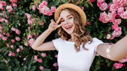 Enam Zodiak Perempuan yang Memancarkan Keceriaan dan Semangat Muda Enam Zodiak Perempuan yang Memancarkan Keceriaan dan Semangat Muda