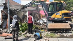 Pembangunan Sentra Kuliner di Margorejo Surabaya Pembangunan Sentra Kuliner di Margorejo Surabaya
