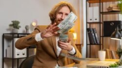 Peluang Menjadi Kaya: 7 Shio dengan Potensi Finansial Besar Peluang Menjadi Kaya: 7 Shio dengan Potensi Finansial Besar