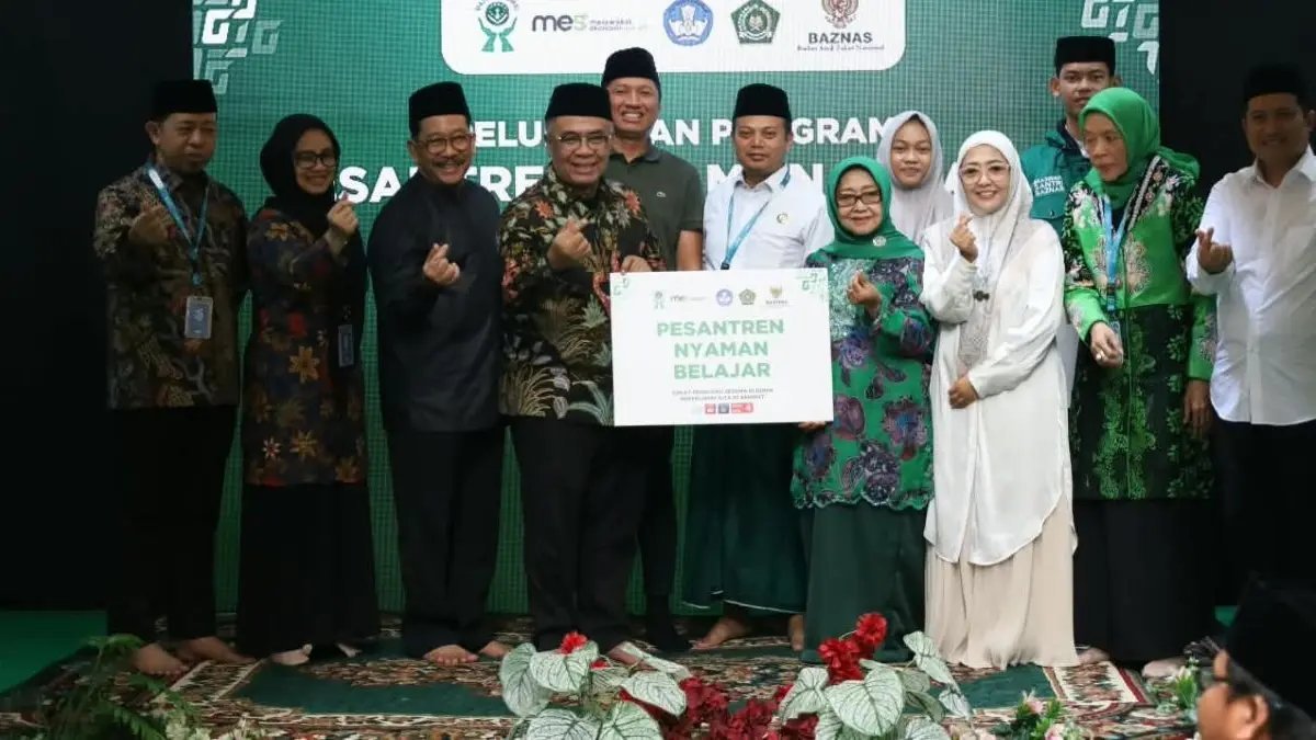 Program Beasiswa Santri 2026: Peluang Pendidikan bagi Santri Dhuafa Program Beasiswa Santri 2026: Peluang Pendidikan bagi Santri Dhuafa